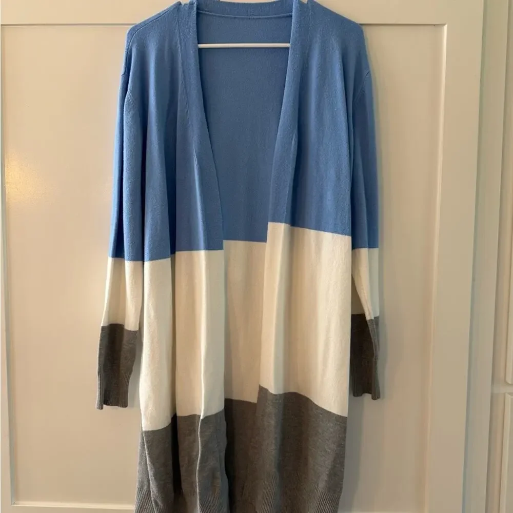 Women’s duster Size M Blue, cream, grey color blocking‎ duster cardigan. - Picture 4 of 5